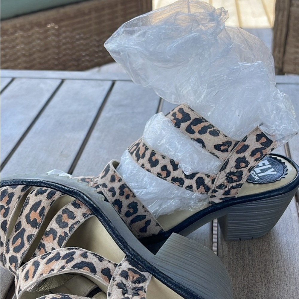 Leopard Print Strappy Heeled Sandals FLY LONDON NEW 36 or 6